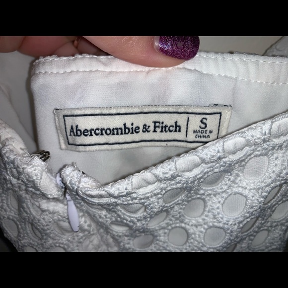 A&F WHITE DRESS - Picture 4 of 4